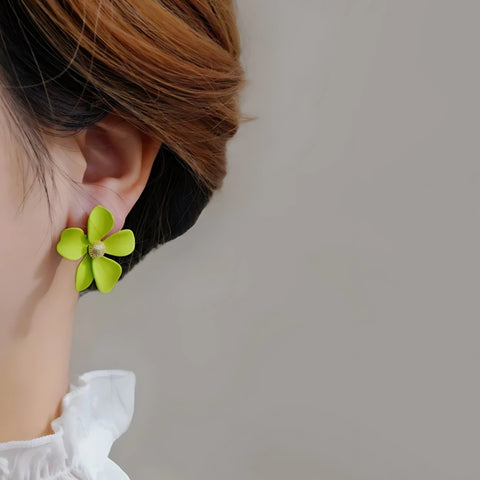 Lets Bloom Together (Multi-look)