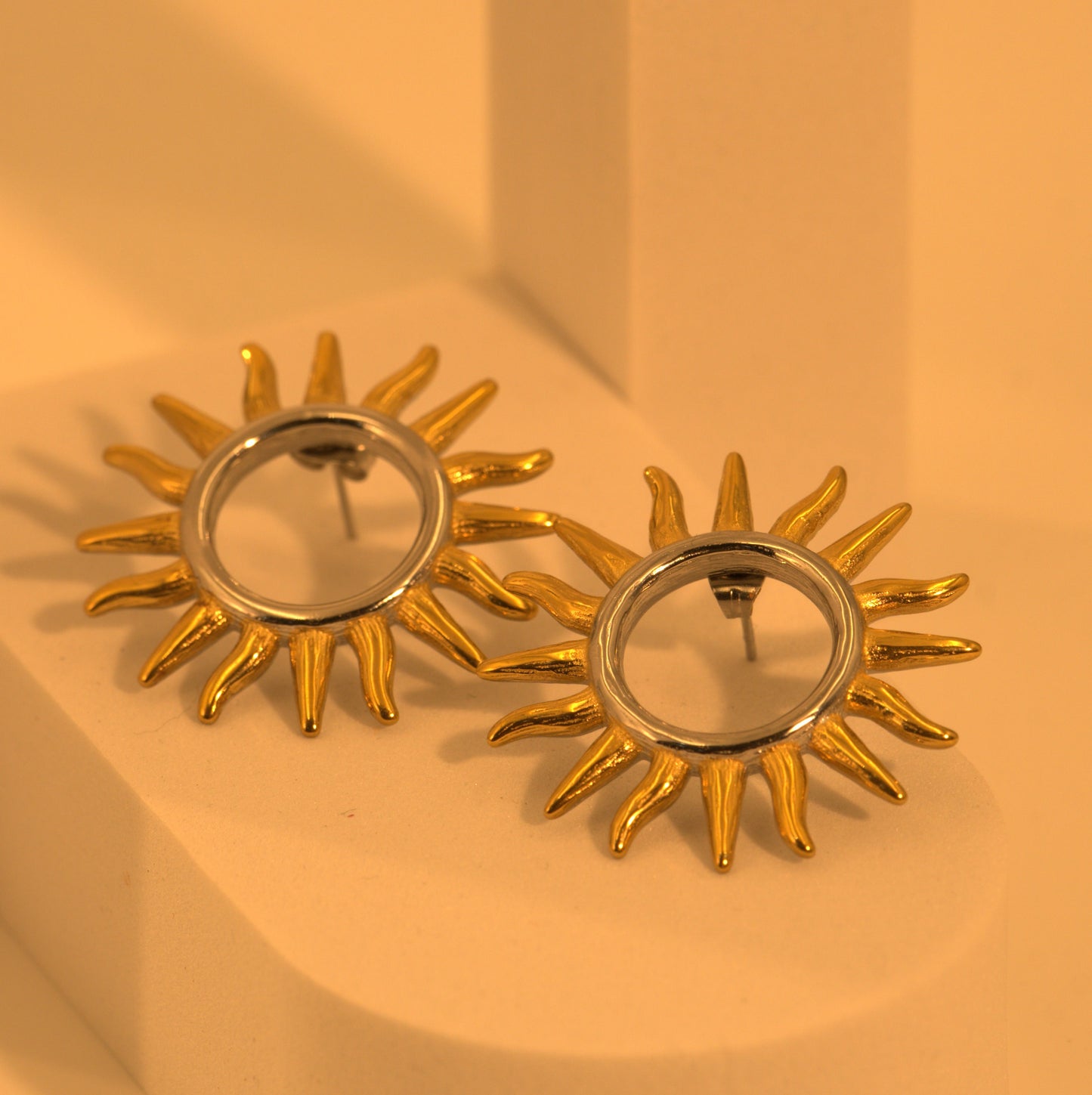 Sunbeam Studs