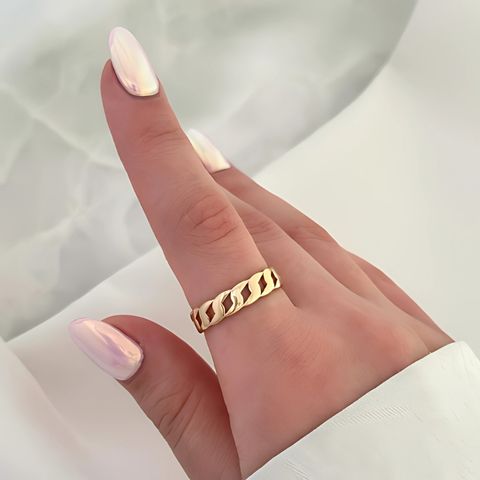 Linked Luxe Ring