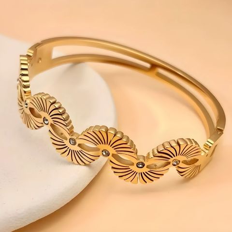 Half-Bloom Stack Kada