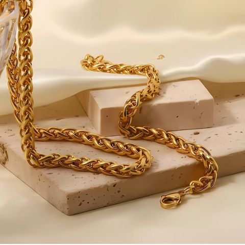 The Royal Glam Unisex Necklace