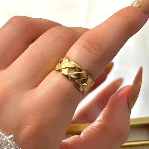 Cross Road Ring (Adjustable)