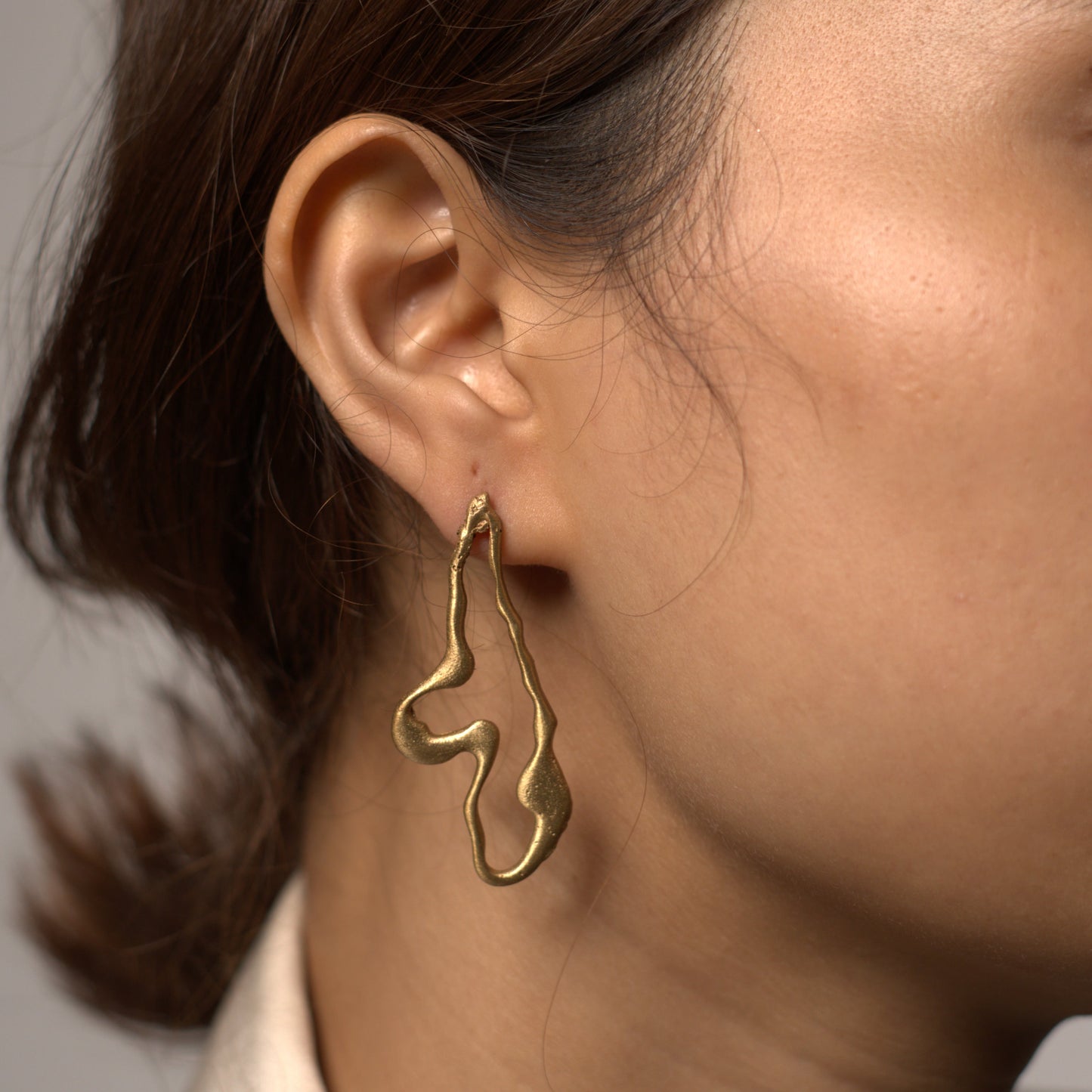 Midnight Swirl Hoops (Gold)