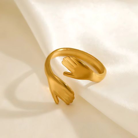 Chic Embrace Ring