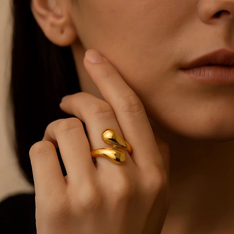 Statement Twisted Ring (Adjustable)