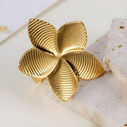 Grand Bloom Ring