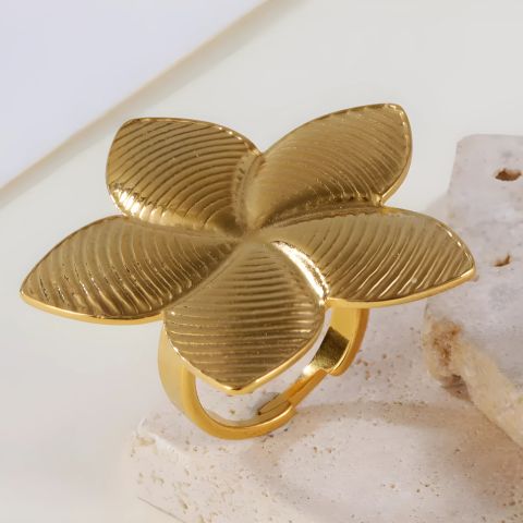 Grand Bloom Ring