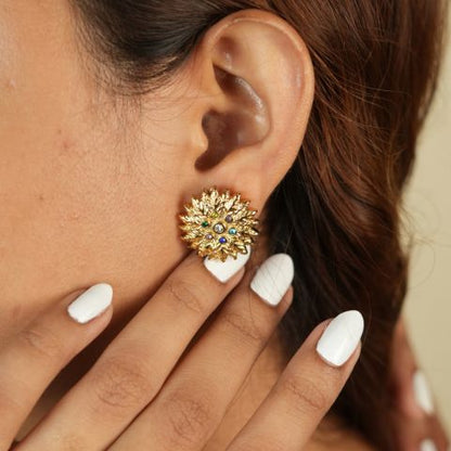 Sunny Kiss Studs