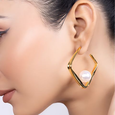 Bar & Pearl Hoops