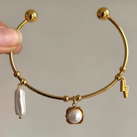 Pearl Haath Kada