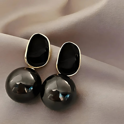Black Pearl Earring