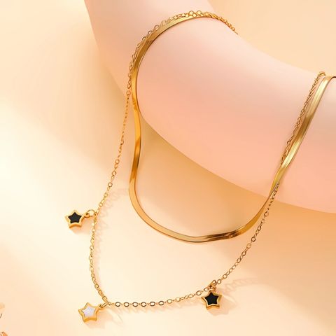 Starry Contrast