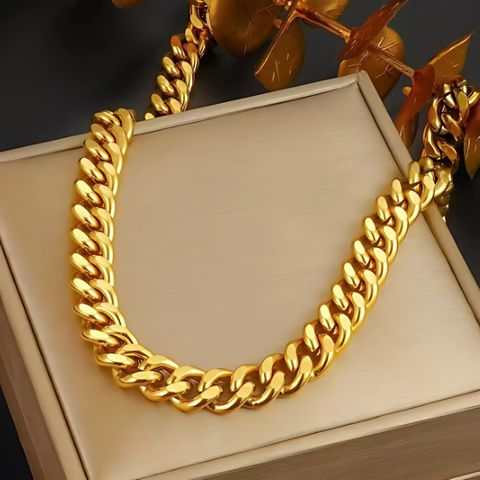 Bold & Boundless Unisex Necklace