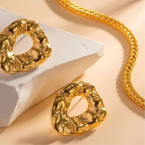 Chunky Hollow Earring