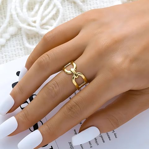 Interlocked Ring (Adjustable)